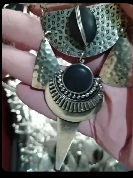 Bijoux Stella Silver Black Hammer Statement Layered Necklace Earring SET NEW - Picture 5 of 16